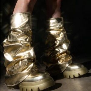 Azalea Wang Mate Platform Boot Size 8